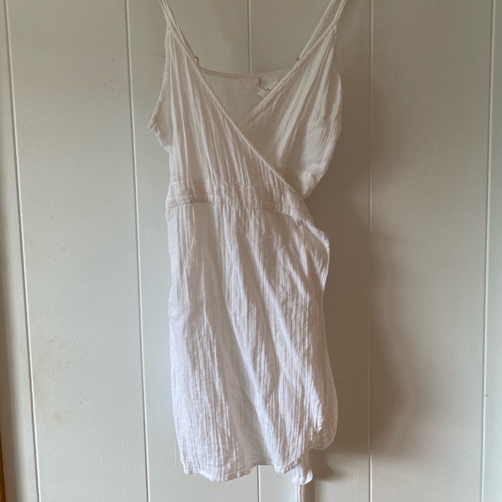 White linen Acacia dress